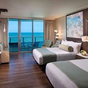 Mobility Accessible Two Queen Gulf Front